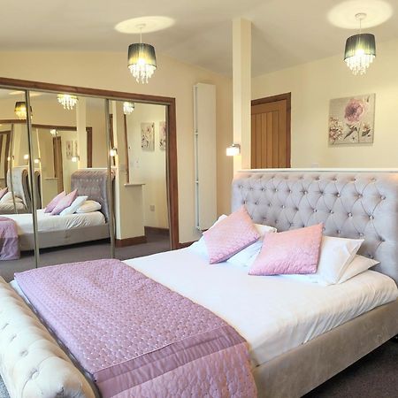 فيلا Torridon 1 With Private Hot Tub - Fife - Loch Leven - Lomond Hills- Pet Friendly Kelty المظهر الخارجي الصورة