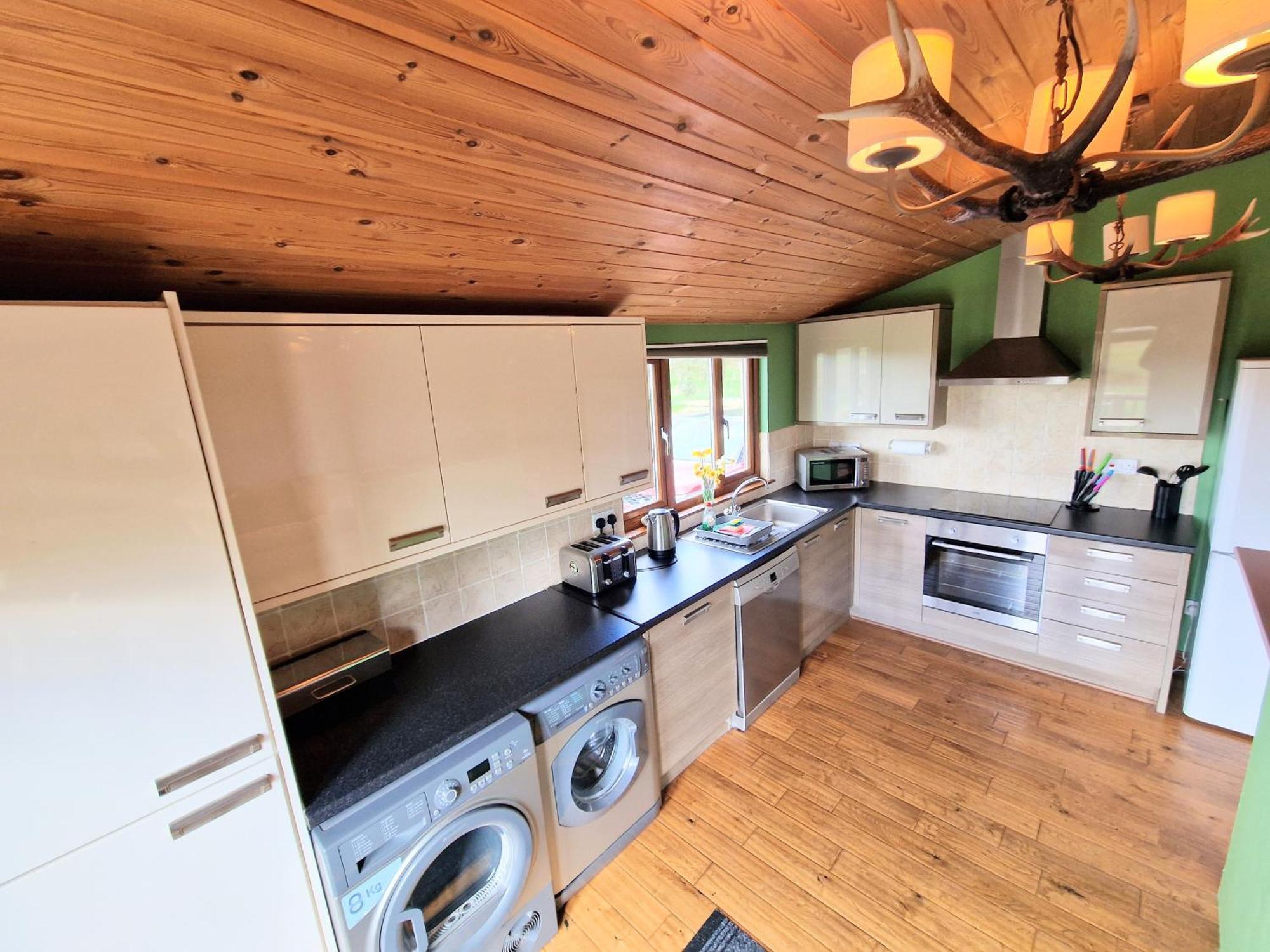 فيلا Torridon 1 With Private Hot Tub - Fife - Loch Leven - Lomond Hills- Pet Friendly Kelty المظهر الخارجي الصورة